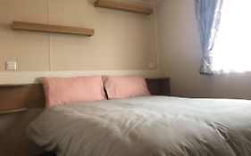 Poplar Deluxe Holiday Home
